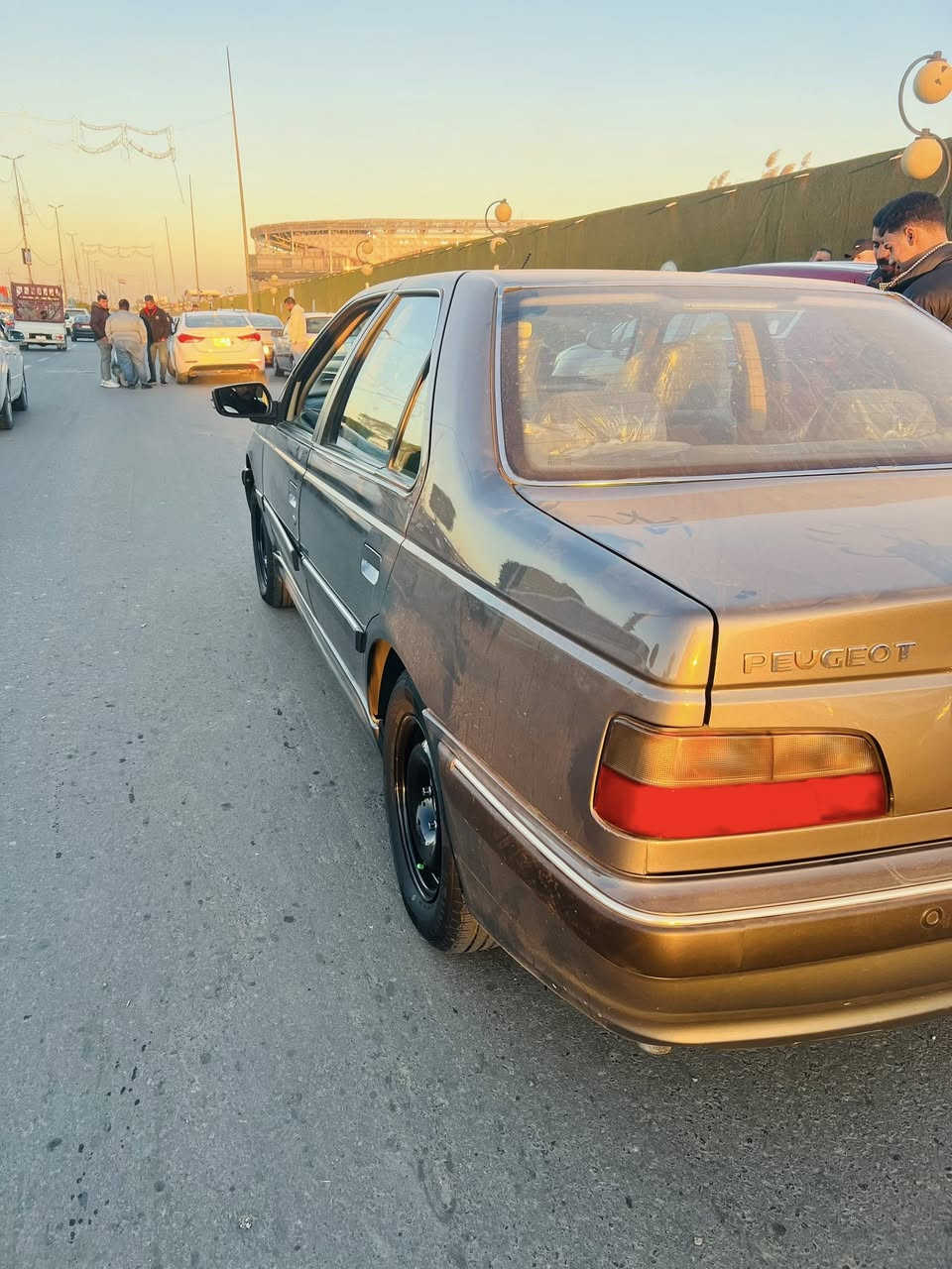 السلام عليكم للبيع بيجو بارص 2024 
حره مكفوله لا ضربه لا صبغ 
بعدهه بالضمان مال شركه
 ماشيه 10الاف سياره جديده 
السعر 88 وبيه مجال 
مكانه بغداد الشعب 
رقم *********** 
مامتواجد عل فيس
