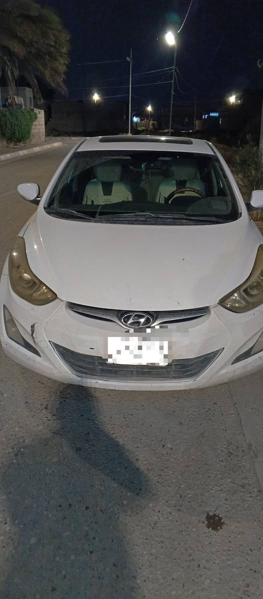 السلام عليكم النتره 2015 خليجي  بأسم اخوي فول مواصفات ماعدا بصمه  رقم بغداد سياره بيه باب خلفي مبدل بلادي وشبر بل  جامبلغ الامامي جهه اليمنى السعر 115 وبيه مجال  
العنوان كربلاء طويريج جدول الغربي رجيبه 
رقم الهاتف ***********
