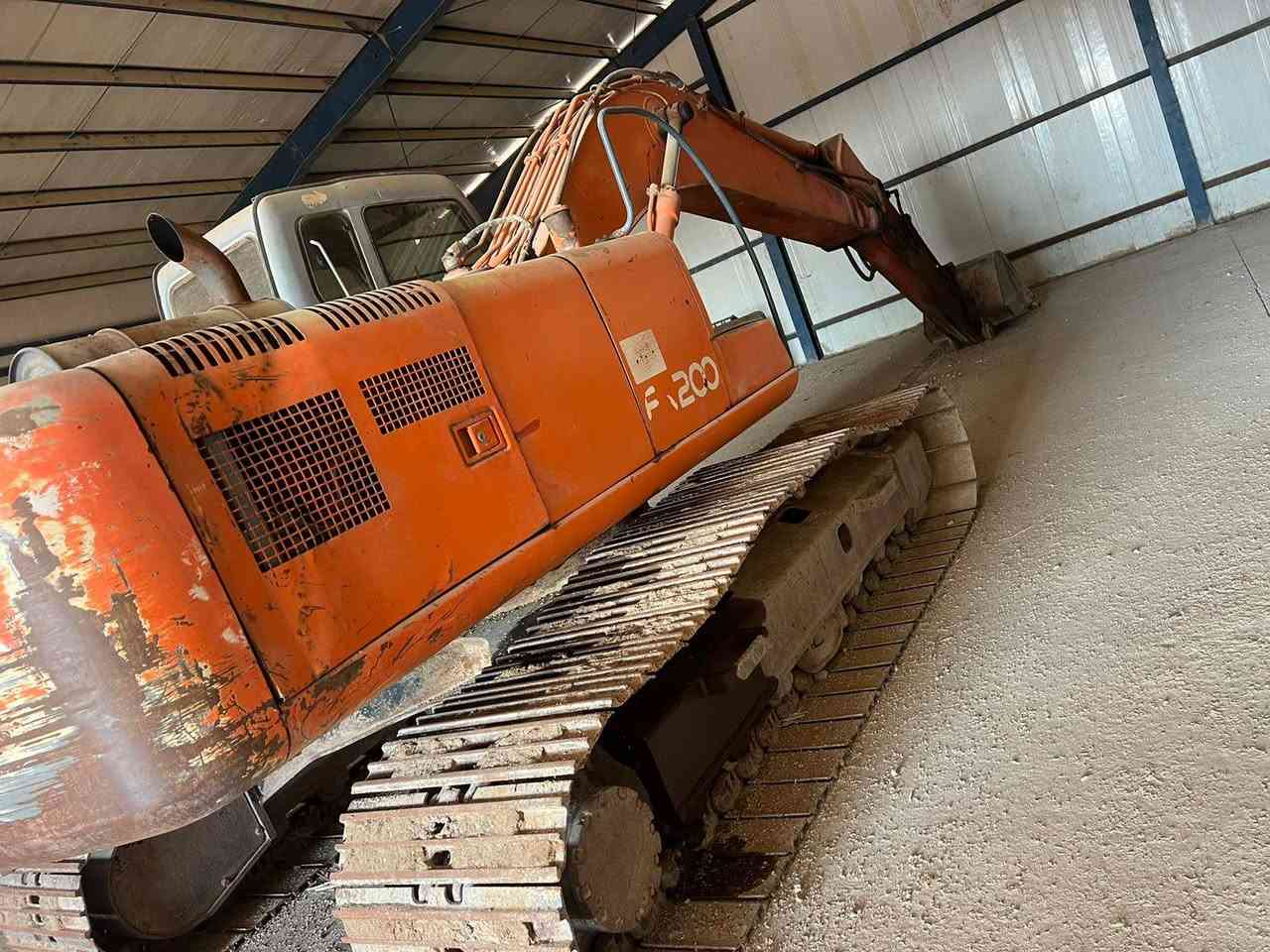 حفاره للبيع فايف بدون رقم جاهزه لشغل تصل ***********
