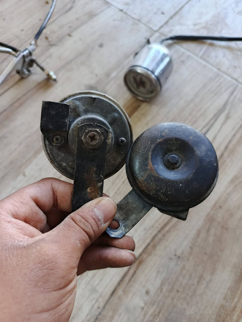 السلام عليكم أريد ازرب بسوك زراب كلهن عله ٥ ماعدا المكينه ب٢٥ نقصه بس فلاوين والقبق ماله مكاني بغداد الشعب السريدات الرقم ***********
