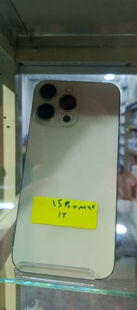 آيفون ١٥ برو ماكس • ١ تيرا • مدينه الصدر