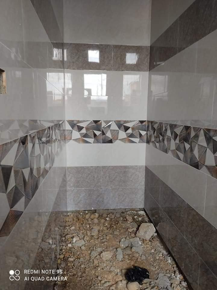 خلفه سيراميك ارضيه جدران شغل درجه اولى وأسعار مناسبه ***********
