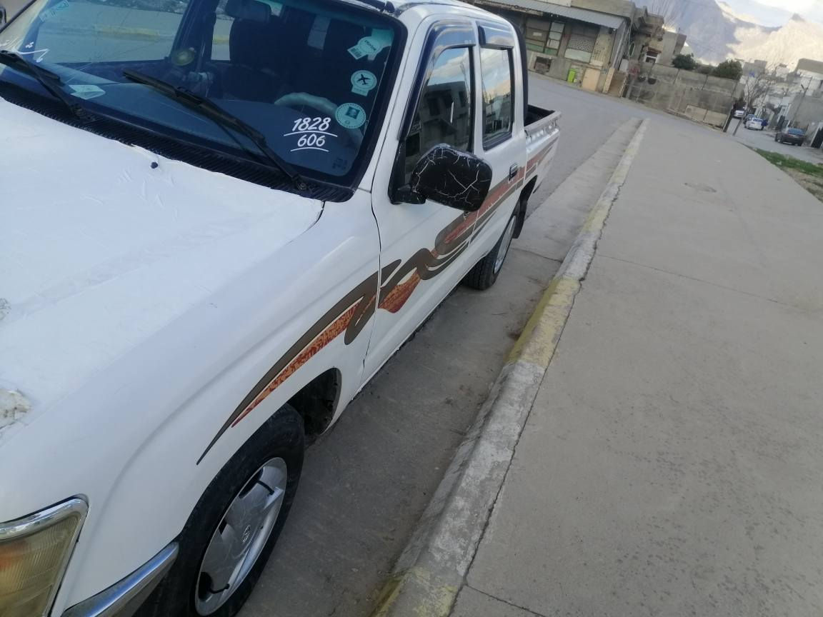 تيو تا  ٢٠٠٢ مه كينه سبي به خ كيرو مه كينه به شه رت بي ئه يبه ته قه و ره قه و كاره بايي بي ئه يبه مه زبوته   سه ياره كه علوجه مالي مه ده ني دزراوي به شه رت  سه ياره كه هه يكه لي زور جوانه  سه ياره ي مالانه
*********** 
نرخى  ٣٥ كه لا مه جاليكي كه م السليمانية, العراق
