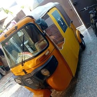 تكتك موديل 20 حلوه مرتبه جاهزه مابيهه اي نقص مستلم سنويه كربلاء بشرط ت...