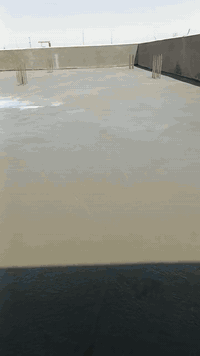 السلام عليكم ورحمه الله وبركاته اخواننا اعزائنا الطيبين ***********احنا جماعه الصب اليدوي اللي عنده صبت نظافه اللي عندها تصويت السطح شغل درجه اولى ومناسب داخل البصره موجود عندي غالب وخباطه وعندي مركزيه شغل درجه اولى
