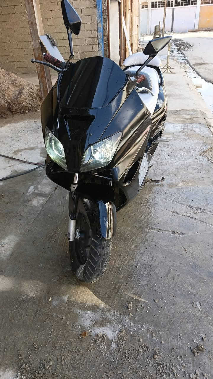 فورزه 06
مكينه معمره جديد

كهربائيات كامله

نقص دشبول فقط

والباقي متصرف ربع عليه
درع مصبوغ جماليه 
السعر 650

خاص 

رقم ***********
