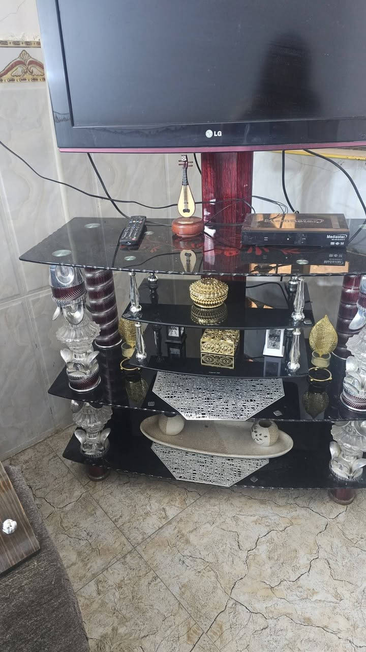 السلام عليكم اغرض للبيع بيت استخدام نظييييييبف جدا
تخم قنفات ٥ قطع  ب٢٥٠ الف
ميز طعام تركي  ب٣٠٠ الف
ميز بلازما ب٢٥


**إذا كنت صاحب هذا الإعلان وتريد حذفه لأي سبب، رجاءا أرسل رسالة إلى الدعم الفني**
