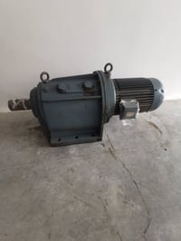 ماطور وكيربوكس الماني البيع زيرو07711501616