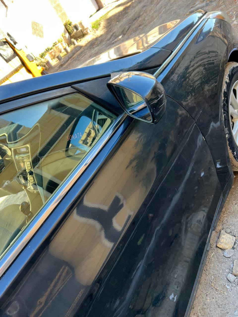 سوناتا موديل 13 امريكي 
ظررها جاملغ والباب الامامي الايمن 

للاتصال *********** بغداد, العراق
