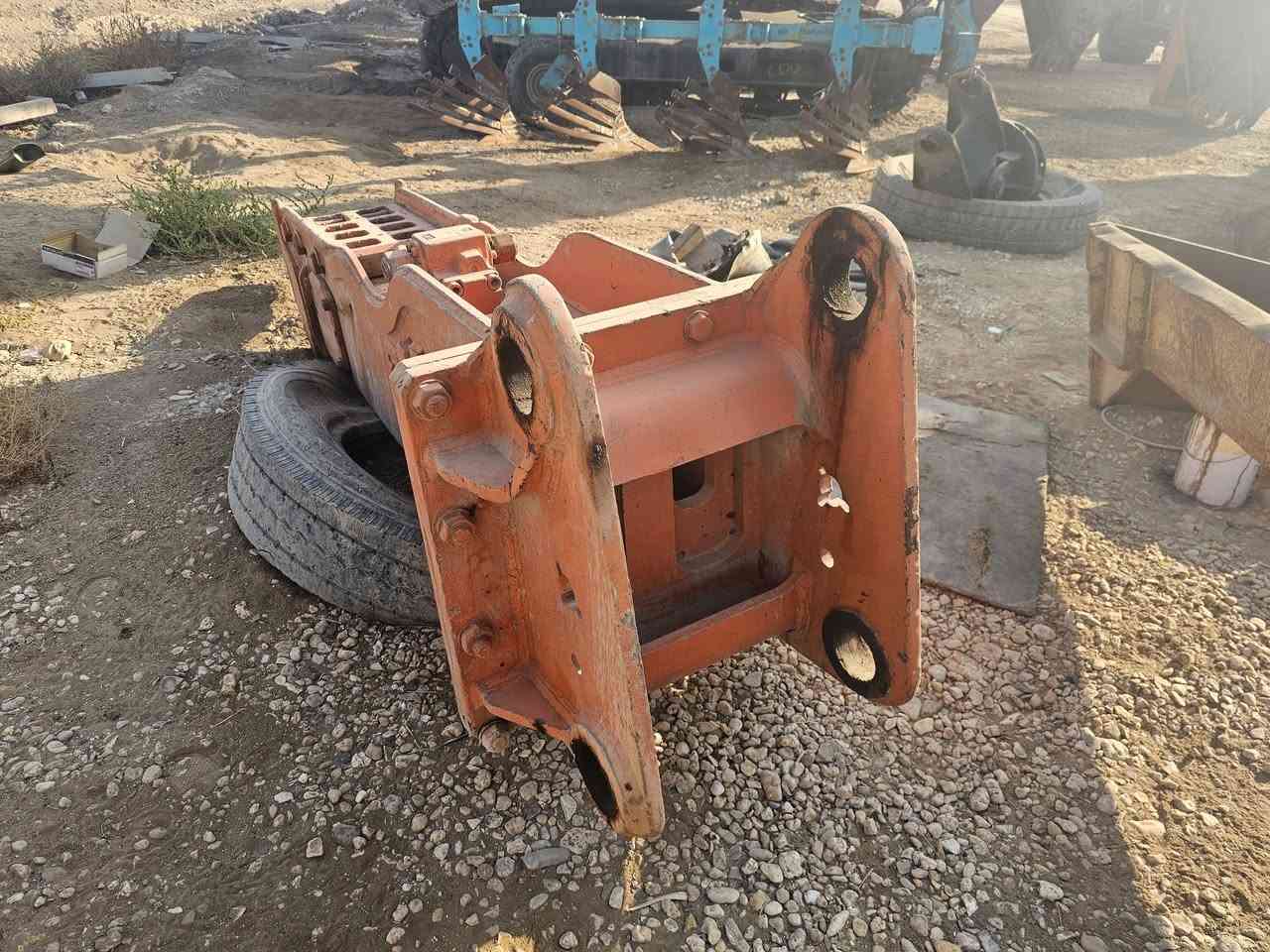 للبيع جك همر 
MBK 12
***********
***********
