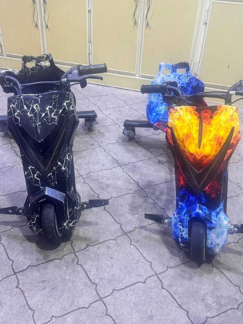 للبيع سكوترات أطفال عدد 2 🛴
ألوان حلوة وجذابة (مثل ما مبين بالصور)
نضيفات وحالتهم ممتازة
مناسبات للأطفال
السعر: 300 للاثنين
للاستفسار 📞 ***********
 التصال أو واتساب
الجادين فقط 🌷
