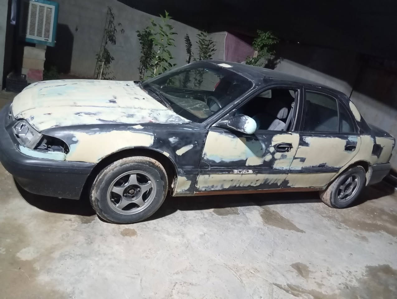 سوناتا 94مكينه كيرشرط صدردبلات تبريدها كامل يحتاج غازفقط سياره بدون دعم بدون حادث  كهربائيات كلها شقاله سياره معمره تعميردرجه اولى باقي بس على صبغ رقمها نينوى سنويه كارتونيه خضره شرط التحويل مكان السياره كركوك اخوان سعرها من الاخير16ورقه غفل ***********
