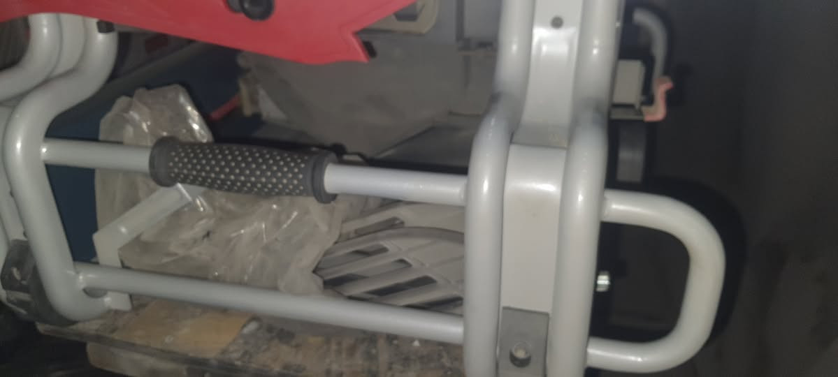 للبيع منشار بوش موديل GTS 10J 

الجهاز مستخدم قليل استخدام بيت اني مو نجار ما عندي لا ورشة ولا محل كامل الملحقات بدون كارتونه

السعر 600 الف

بغداد السيدية

***********
