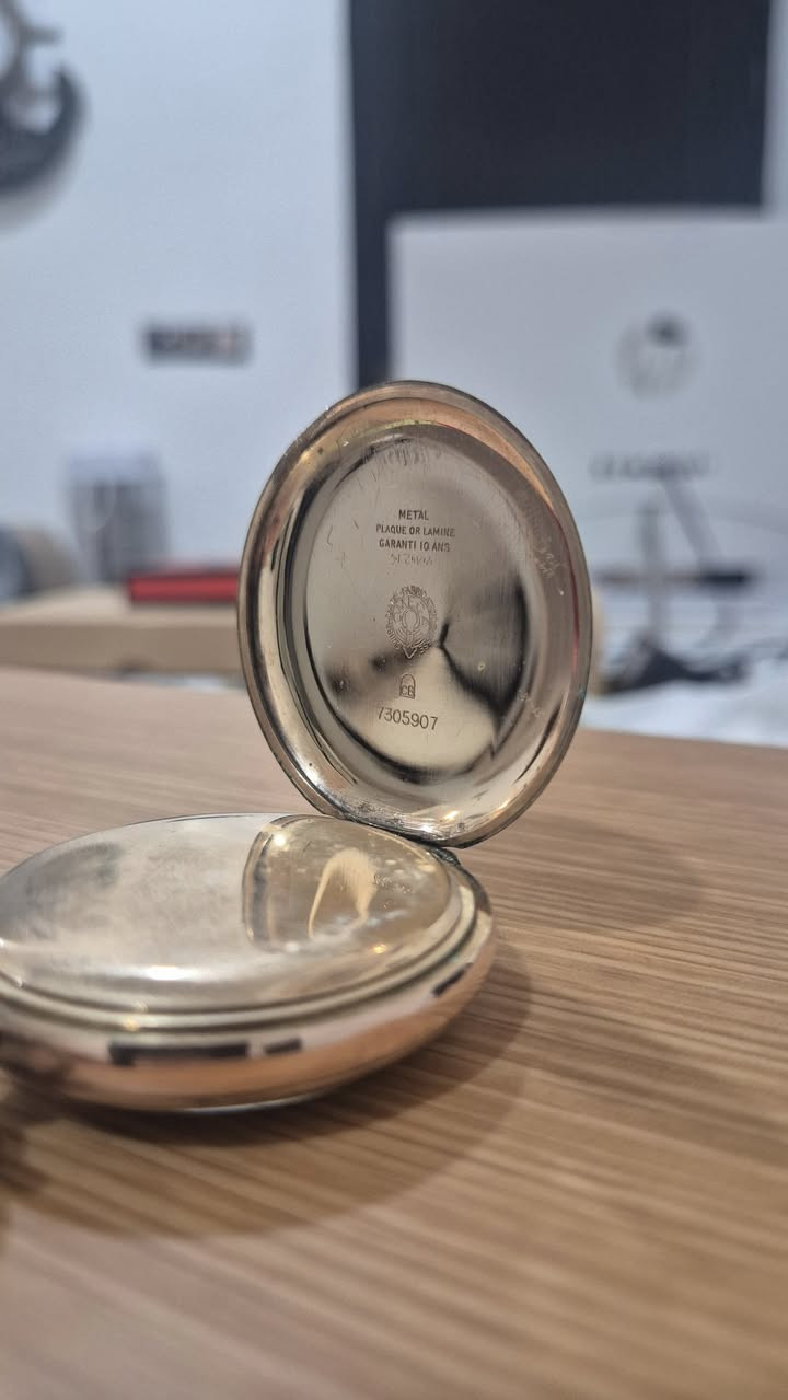 ساعة اوميكا جيبية تحفة من سنة ١٩٢٧
Vintage rare Omega from 1927

100% أصلية 
تشتغل %100
دقة %100
100% نظافة 

للاستفسار المراسلة على الخاص


**إذا كنت صاحب هذا الإعلان وتريد حذفه لأي سبب، رجاءا أرسل رسالة إلى الدعم الفني**