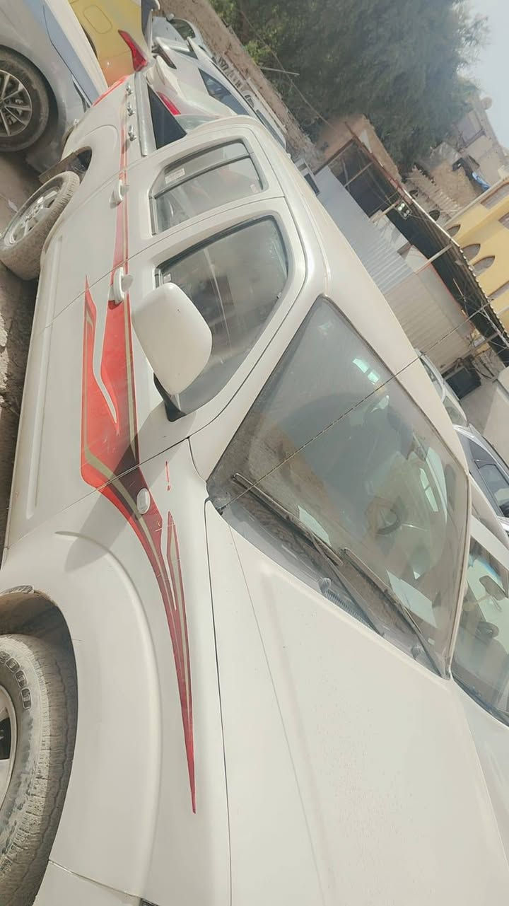 نيفارا رقم بغداد موديل 2013
كير ومكينه جدد بلاد ماشيه 132 الف مابيها اي نقص رقم بغداد بأسمي 

***********

ب86 

موقع السياره ديوانيه غماس
