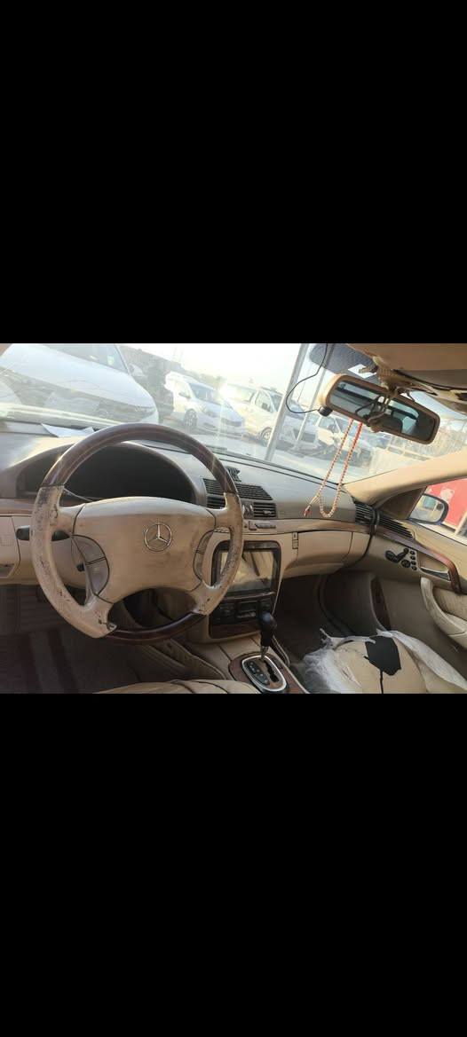 غواصة موديل 1999 بغداد مشروع وطني محرك 6 حجم 320
صبغ عام    دواخل جلد بيجي باب طويل بردات خلفيه بلاد السيارة تخم تاير جديد شاشه تحكم ستيرن و 4 كامرات محيطيه للبيع  مراوس بأقل  ***********. مكاني  الحله 

نقوصات حداديه  و سنترلك السياره رايدلها ترتيب . تم تنزيل السعر...   السعر 95 ورقة و بيها مجال  بسيط . عليها غرامه 500 الف تنزل من السعر
