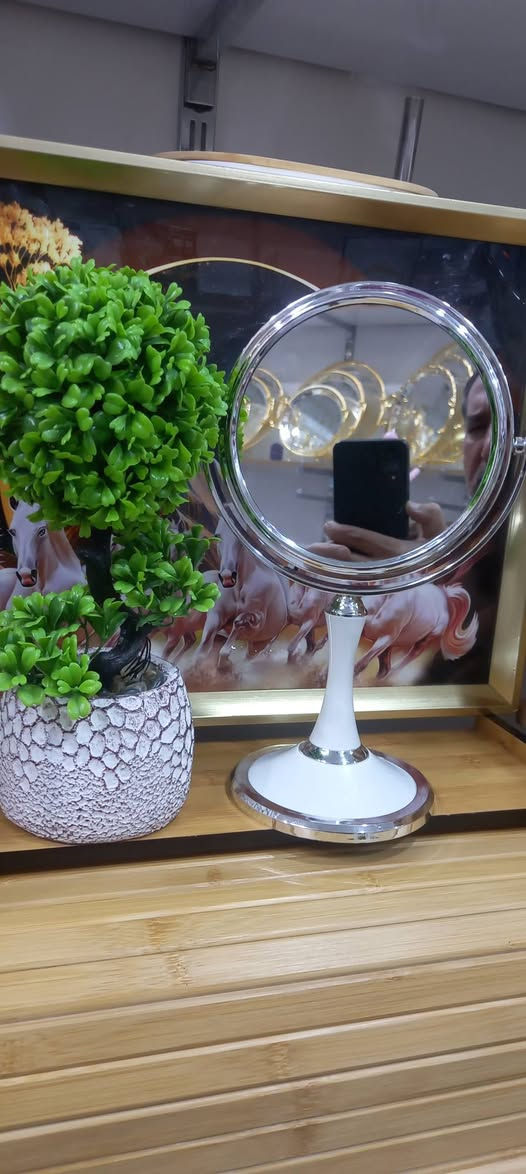 رمضان كريم عليكم أصدقائي ومتابعين واهلا وسهلا بكم في معرضكم معرض انوار الزهراء مسيب شارع البلديه مجاور ازياء جمانه هناك خدمه توصيل واتساب للحجز والاستفسار مراسلة ***********
