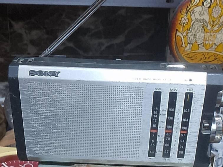 راديو سوني ياباني نظافة ممتازة
بدون أي ضرر أو خلل أو تصليح شغال كامل 
البيع لأعلى سعر


**إذا كنت صاحب هذا الإعلان وتريد حذفه لأي سبب، رجاءا أرسل رسالة إلى الدعم الفني**
