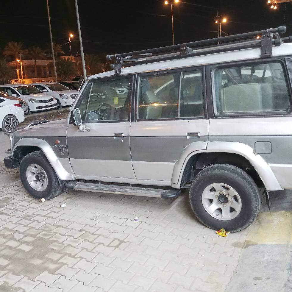 سلام عليكم كالوبر موديل ٩٢ كير عادي الوكير شغال سياره جاهزه من كلشي تخم تاير حداديه مكينه كير كلها جاهزه 
تبريد شغال سياره بلاديه السعر ٦٠ وبيه مجال رقم بغداد انكليزي مشروع وطني بسمي سنويه جديده والهزه ما صاقطة مكاني نجف  كوفه رقم الهاتف *********** النجف, العراق
