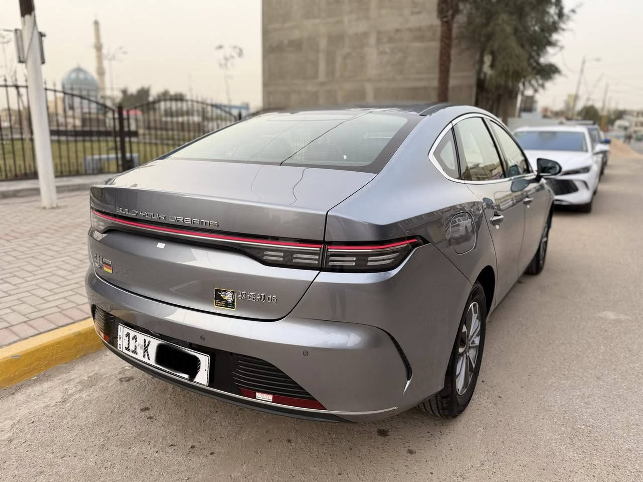 السلام عليكم للبيع سيارة بي واي دي BYD دستروير  موديل 2025 رقم بغداد  ماشيه ( 6000كم)   مابيهه اي نقص  مكفوله كفاله عامه   ( السعر 18 مليون  بيهه مجال بسيط مكان السيارة بغداد/ السيديه 
***********
