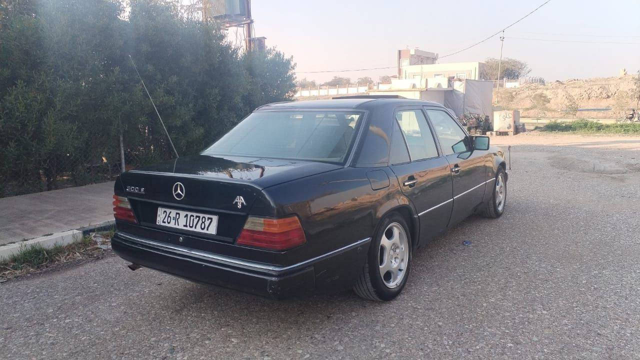 سياره مارسيدس
موديل 92
مكينه بطه ثنين ونص 
مصبوغه عام للجماليه
رقم نكليزي  صلاح الدين مشروع وطني 
هزه جديده سبوع مصار الها
السعر 65 وبيها مجال شي قليل
للاستفسار هذه الرقم ***********
