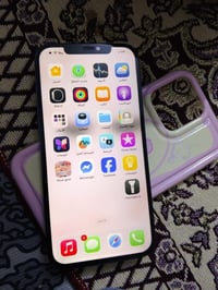 لبيع آيفون ١٢برو ماكس مبدل  شاشه وبطاريه ١٠٠السعر ٠٧٨٠٤٧٧٠٦٣١