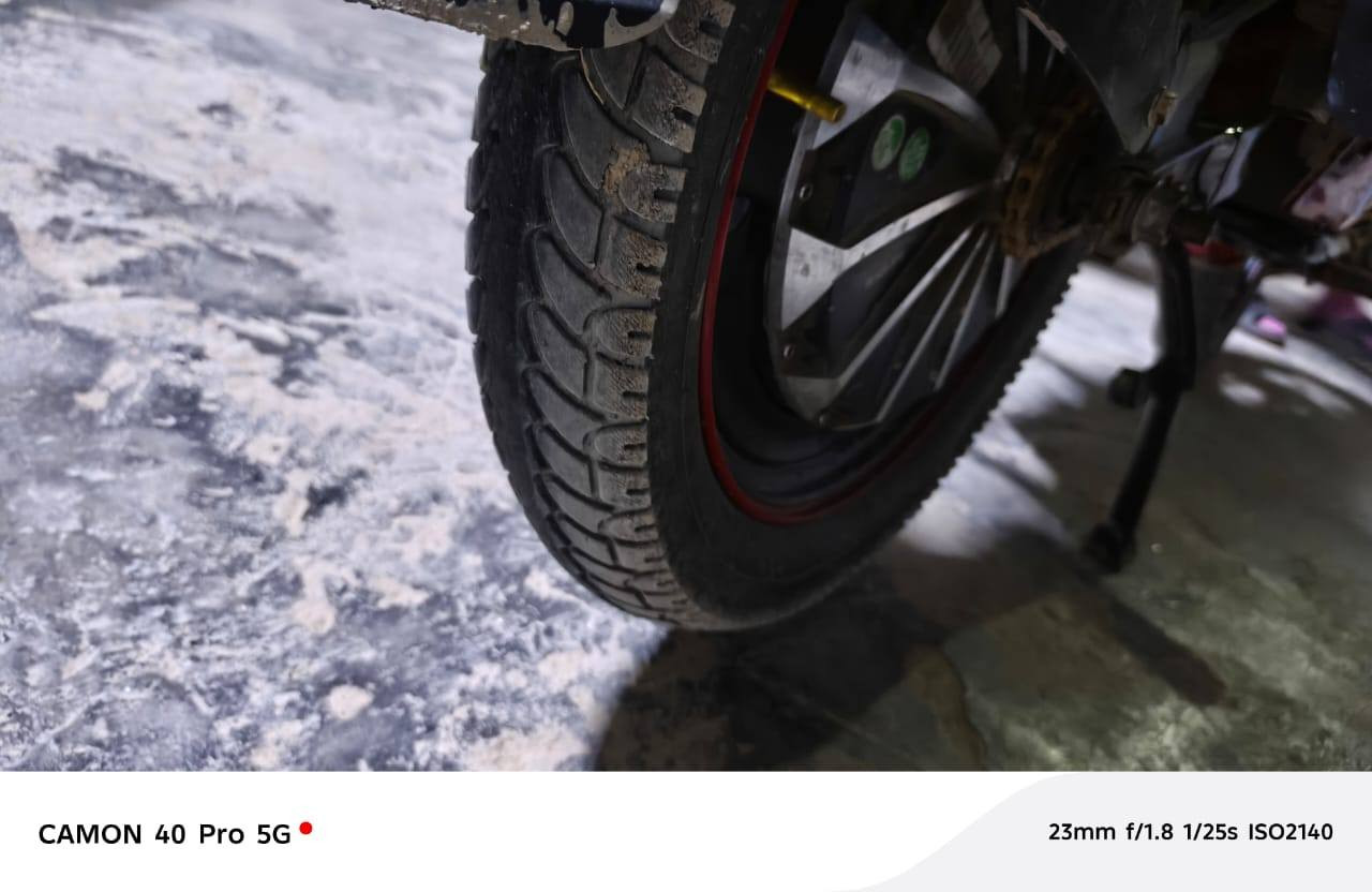 باسكل شحن للبيع 
ملف 1500W 60V
السرعه 99 طلقه 
نضيف جدا السعر 500 وبي مجال بسيط للاستفسار مراسله الصفحه او الاتصال على الرقم *********** المكان الحصوه حي عداي قرب مدرسه الشعب
