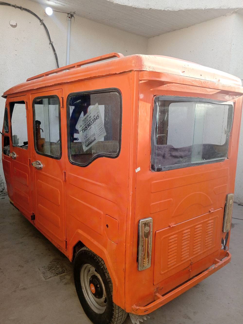 سلام عليكم تكتك محور 
مكينه 150جديده أمس شديتها اكسن لطش ستوته اوراق أصولي بس تروح للمرور كبل ترقم 