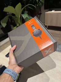 سماعات • جديدة • كلوز