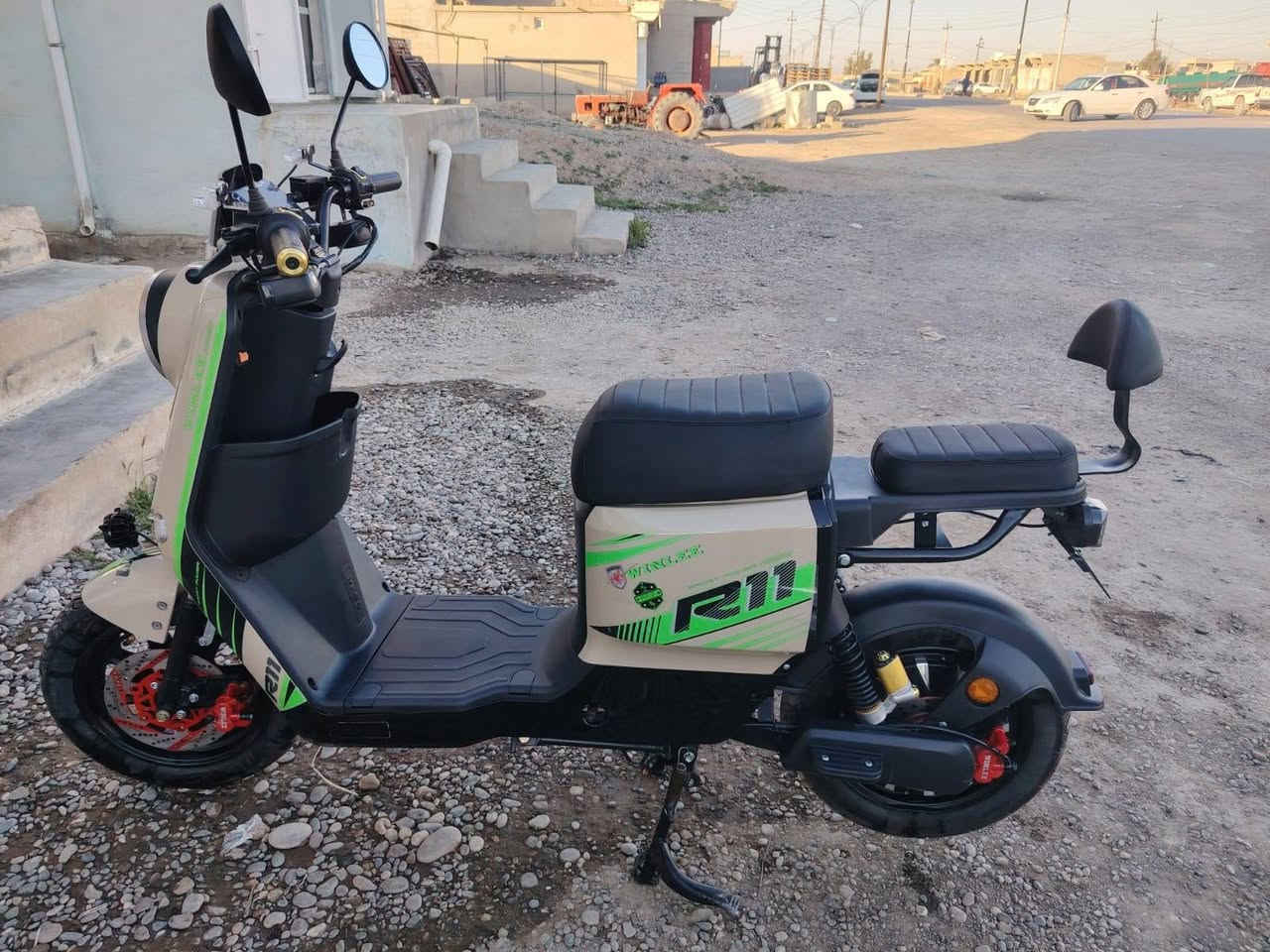 اسلام وعليكم
مكلف بالنشر 
ماطور شحن للبيع
جديد مستخدم شهر واحد فقط
بطاريات جدد
تواير جدد
سويجات 2 وكرت وبصمه
لايت عالي ناصي اشاير
هورن شاحنه جديده مالت الشركه
شاشه جديده مابي اي عطل
دسك جديد
السعر 600 قفل
***********
