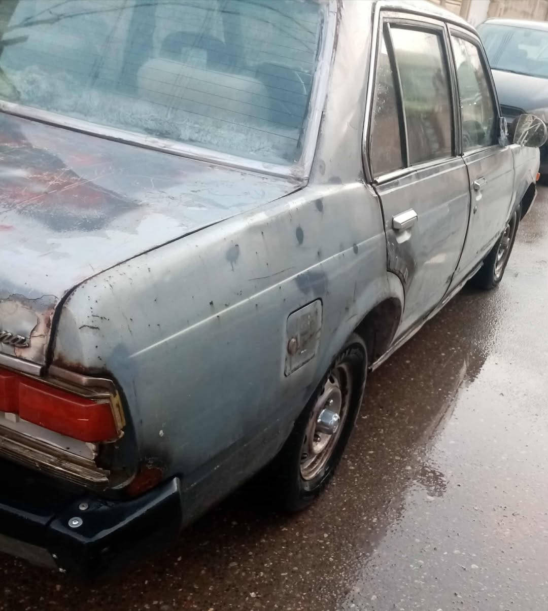 كرونا موديل 1982 لون ازرق كاربون بنزين بيها الرقم صدامي تايرات نظيفه باتري جديد شرط التحويل من الشرعي السعر 18ورقه رقمي ***********_***********
