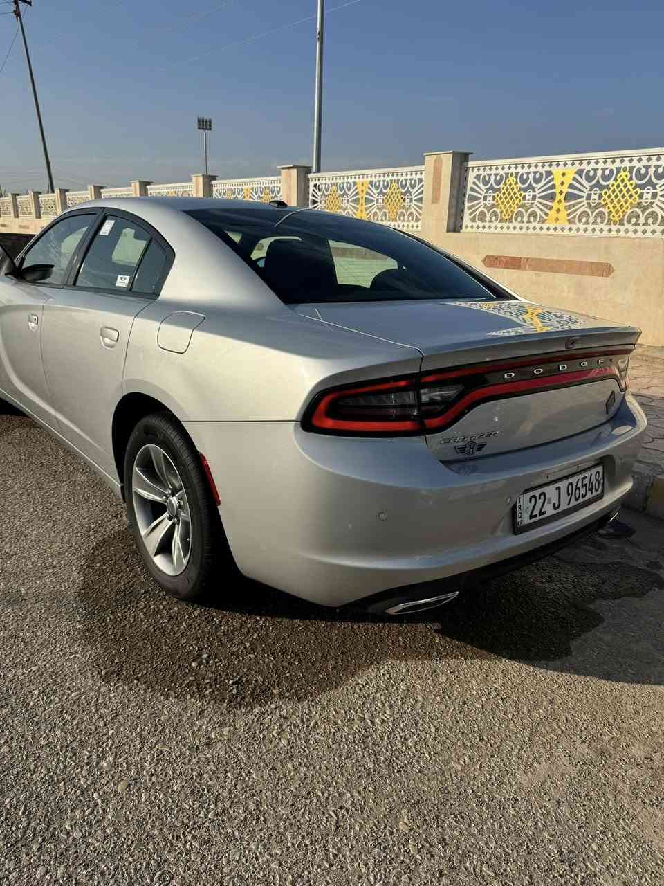 السلام عليكم جارجر موديل 2022 اصل رقم اربيل بأسمي سنويه جديده هزه جديده حادث فقط تبديل بنيد فقط فقط سياره جديده بمعنى الكلمه العنوان ميسان المجر الكبير رقم ***********
