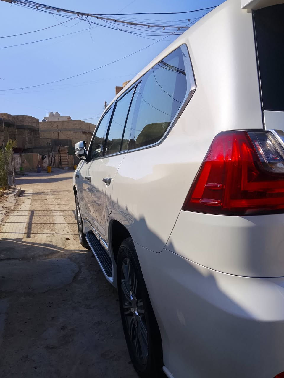 السلام عليكم رمضان كريم على جميع وينعاد عليكم بصحه ولعافيه لكزز  LX5700موديل 17بريم
السلام عليكم رمضان كريم على جميع وينعاد عليكم بصحه ولعافيه لكزز  LX5700موديل 17بريم
ماشيه 122. سوبر سبورت  بغداد بسمي شخصيا سياره خير من الله ومال جني سياره كفاله من صبغ ولفتح فقط بارد سياره نضيفه وحلوه  ولبعافيه على لياخذها  ميحتاج اذكر مواصفات لكزز معروفه وغنيه عن التعريف مالي خلك اذكر مواصفاتها  كير ومكينه بشرط بحاله الزيرو مكاني بغداد ***********0
