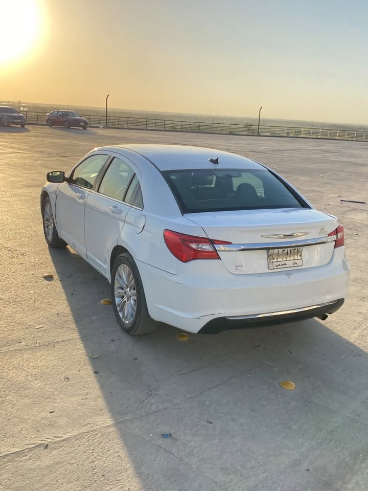 كرايسلر c200
مكينه 2400

موديل2014

السياره كير مكينه تبريد كهربائيات كلها جديده 

حادث السياره طخات بسيطه مكفوله من العيب الشرعي والكص

 لمعرفه التفاصيل *********** هاتف واتساب متواجد السعر المطلوب ٦٥
