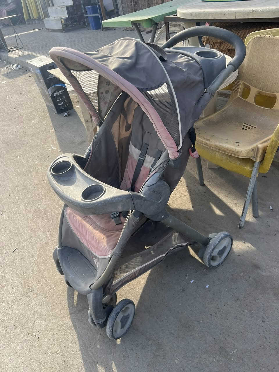 غراض للبيع كلمن وسعره ***********
