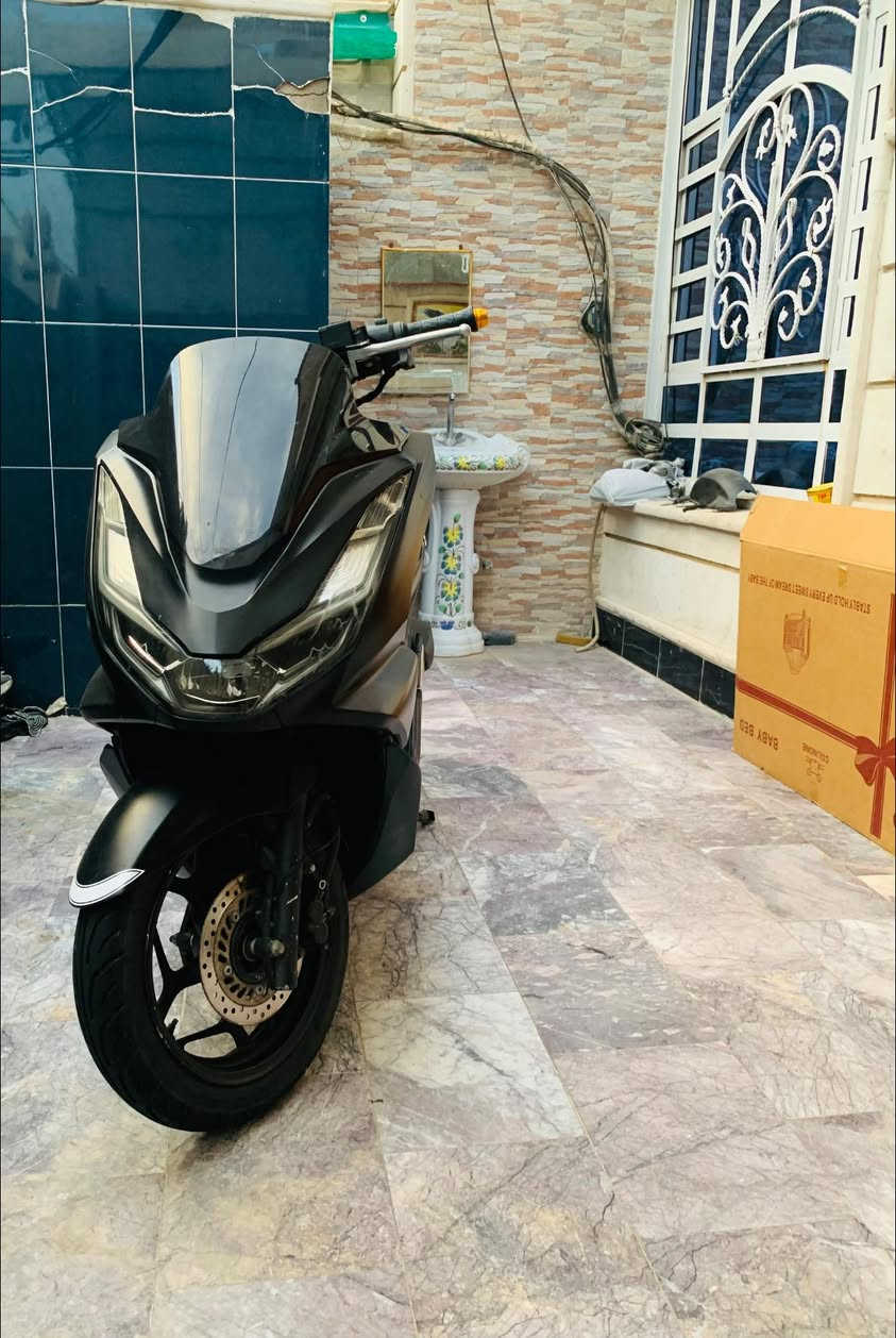 السلام عليكم PCX
الـجـيـل الـرابـع كوري 

كفااالة عامة

ABS

يدات هيتر 

جهاز انذار سرقة 

ماشية 16 

دراجة نازلة من شارع الضلال 

السعر 16

مكاني بغداد طالبية

***********
