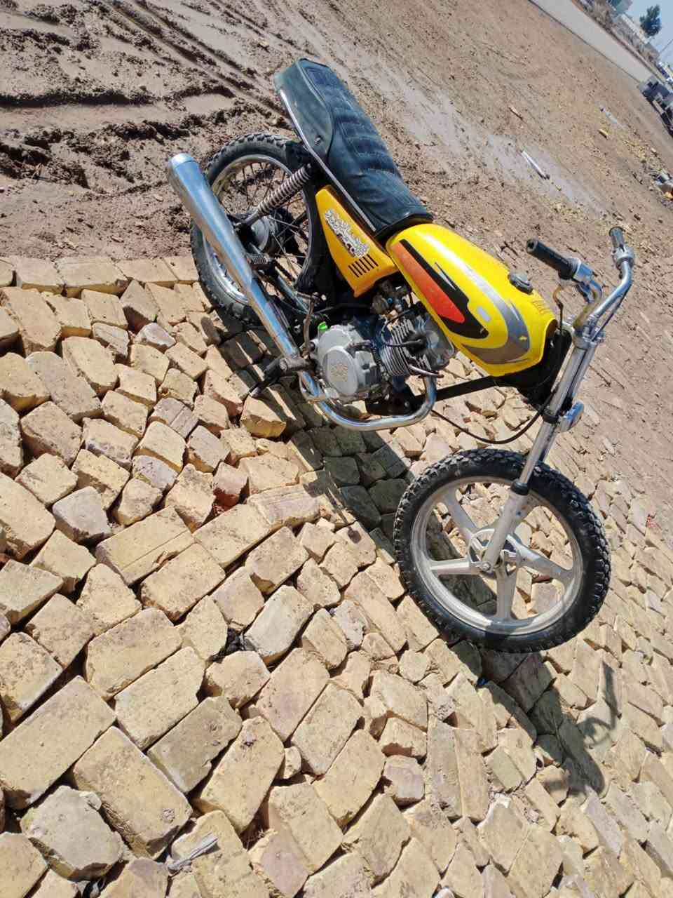 4 كير. كلك    250. رفاعي


**إذا كنت صاحب هذا الإعلان وتريد حذفه لأي سبب، رجاءا أرسل رسالة إلى الدعم الفني**