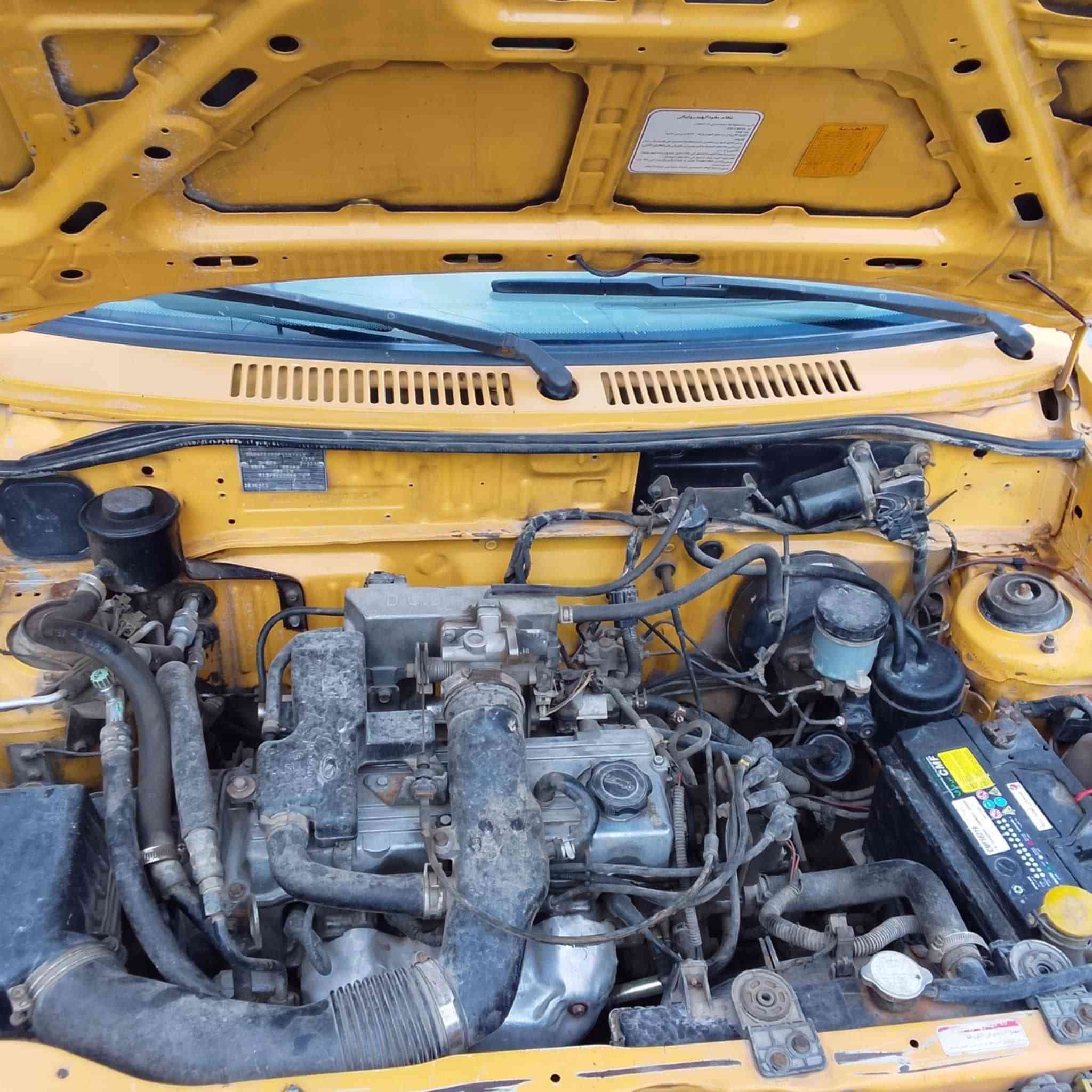 السلام عليكم ،،،سايبه موديل 15 بغداد الماني مصفره هيئة وغرامات سنويه 27 محرك كير  زينات تبريد شغال تخم تاير صدر زين دواخل حلوه مبدل بيها باب فقط العنوان مدينة الصدر هاتف ***********
