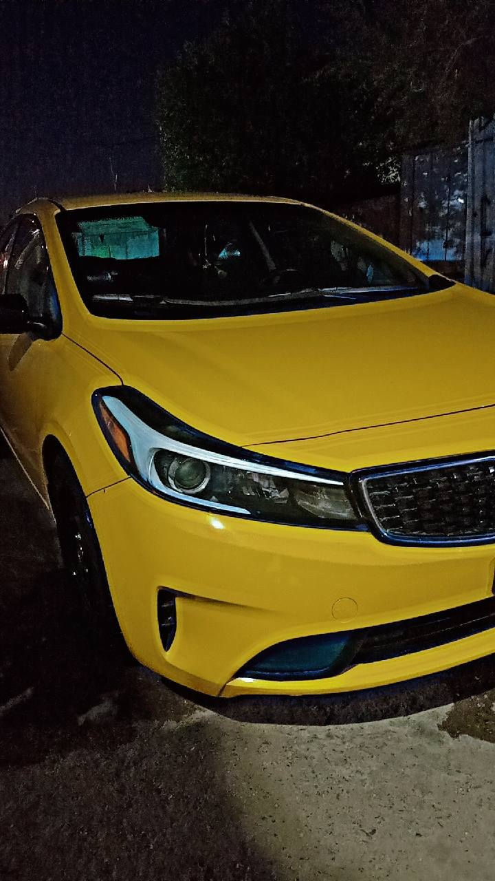 السلام عليكم فورتي مديل ١٧ نص فول  كير ومكينه مكفول من عده كازكيت مفتح السعر ١١٦ وبيه مجال لستفسار ***********
