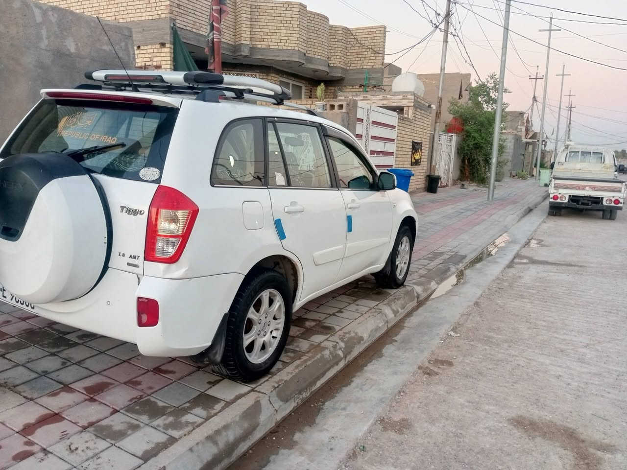 سلام عليكم تيكو موديل ١٣ رقم بغداد بسمي كير محرك تبريد صدر تخم تاير كله مكفول بيها تلكيط خياسات كلش بسيط مكفوله من الظربه والتبديل السعر ٥٥بيها مجال قليل مكانها الصويرة قرب سيطرت الج اتصل وتدلل ***********
