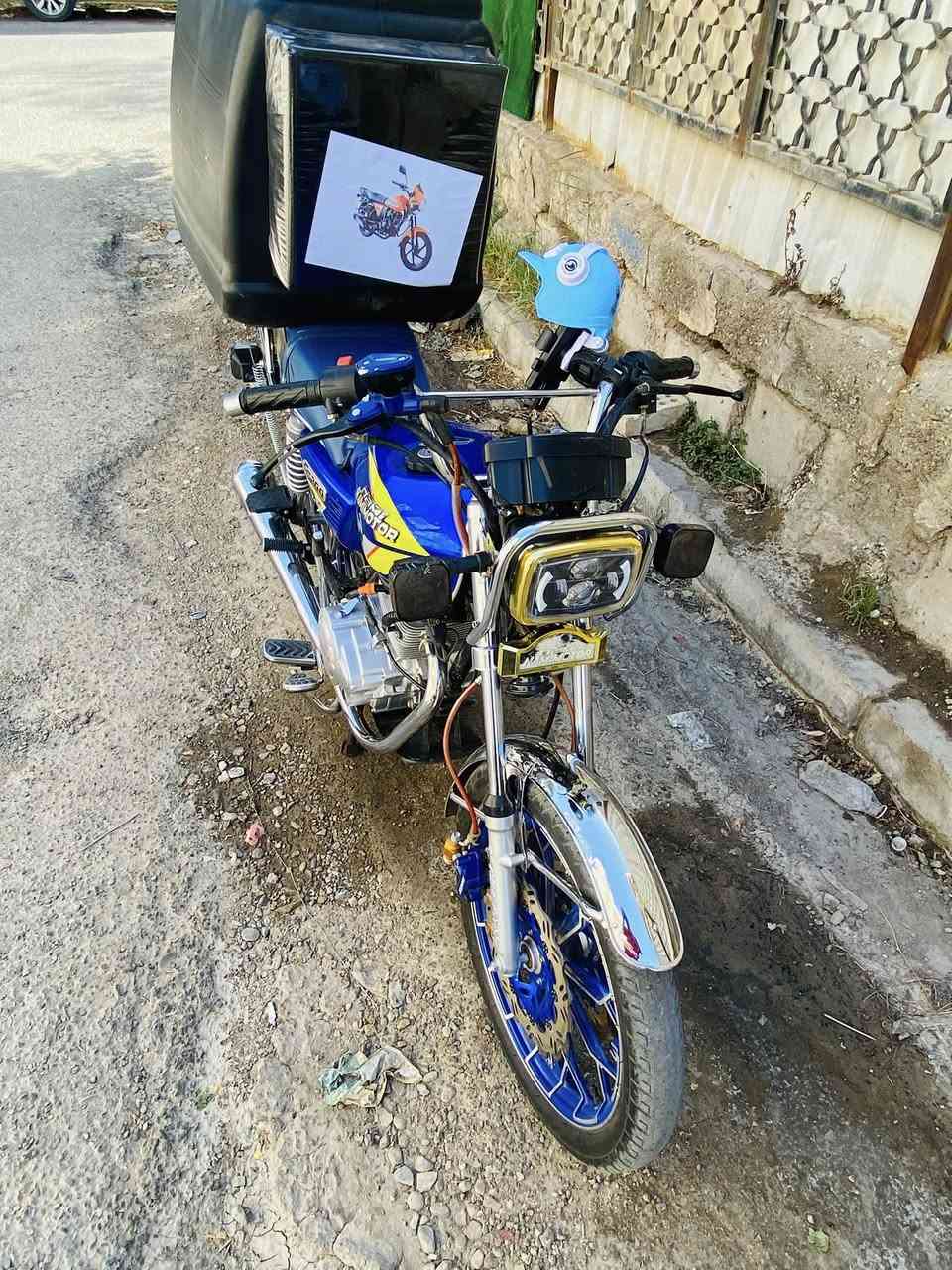 دراجه نامه 5 كير شرط النضافه بعدهه زيرو ابيعلك كفاله مكاني بغداد سعر 800 وبيهه مجال للشراي *********** خابر وتدلل 2024 مديل
