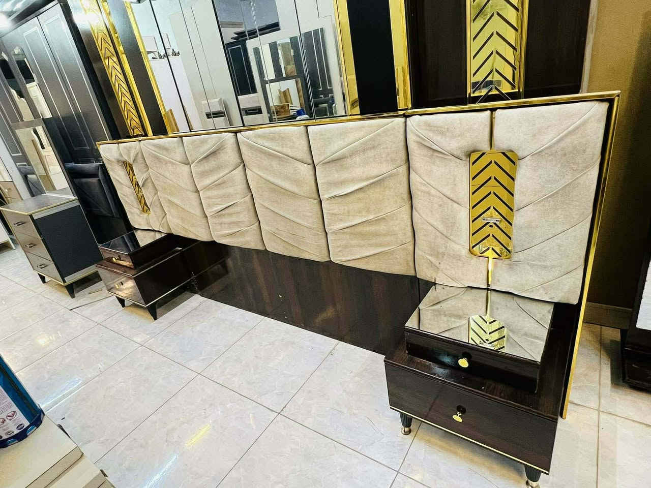 غرفه 8 قطع نضيفه شد وتوصيل مجاني


**إذا كنت صاحب هذا الإعلان وتريد حذفه لأي سبب، رجاءا أرسل رسالة إلى الدعم الفني**