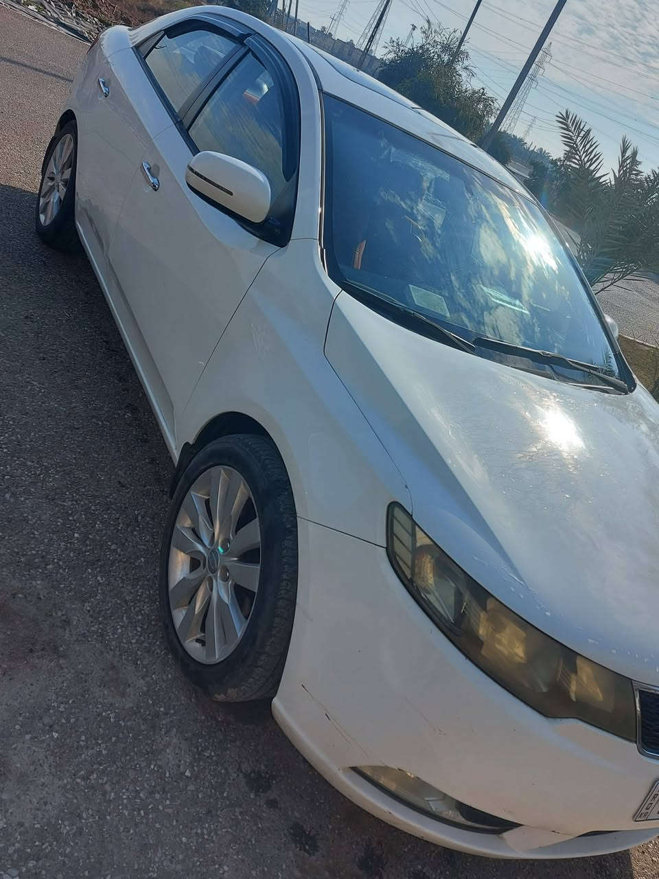 السلام عليكم .. كيا سيراتو خليجي موديل ٢٠١٣ مكفولة من الضربة مجرد ملاحظات عالبارد رقم اربيل الدولي سيارة نظيفة وجاهزة وخير من الله ماناقصهة شي مواصفات الخليجي المعروفة .. السعر ١٠٣ وبي مجال ان شاءالله ..
العنوان بغداد الشعب الثعالبة للاستفسار عالرقم ***********
