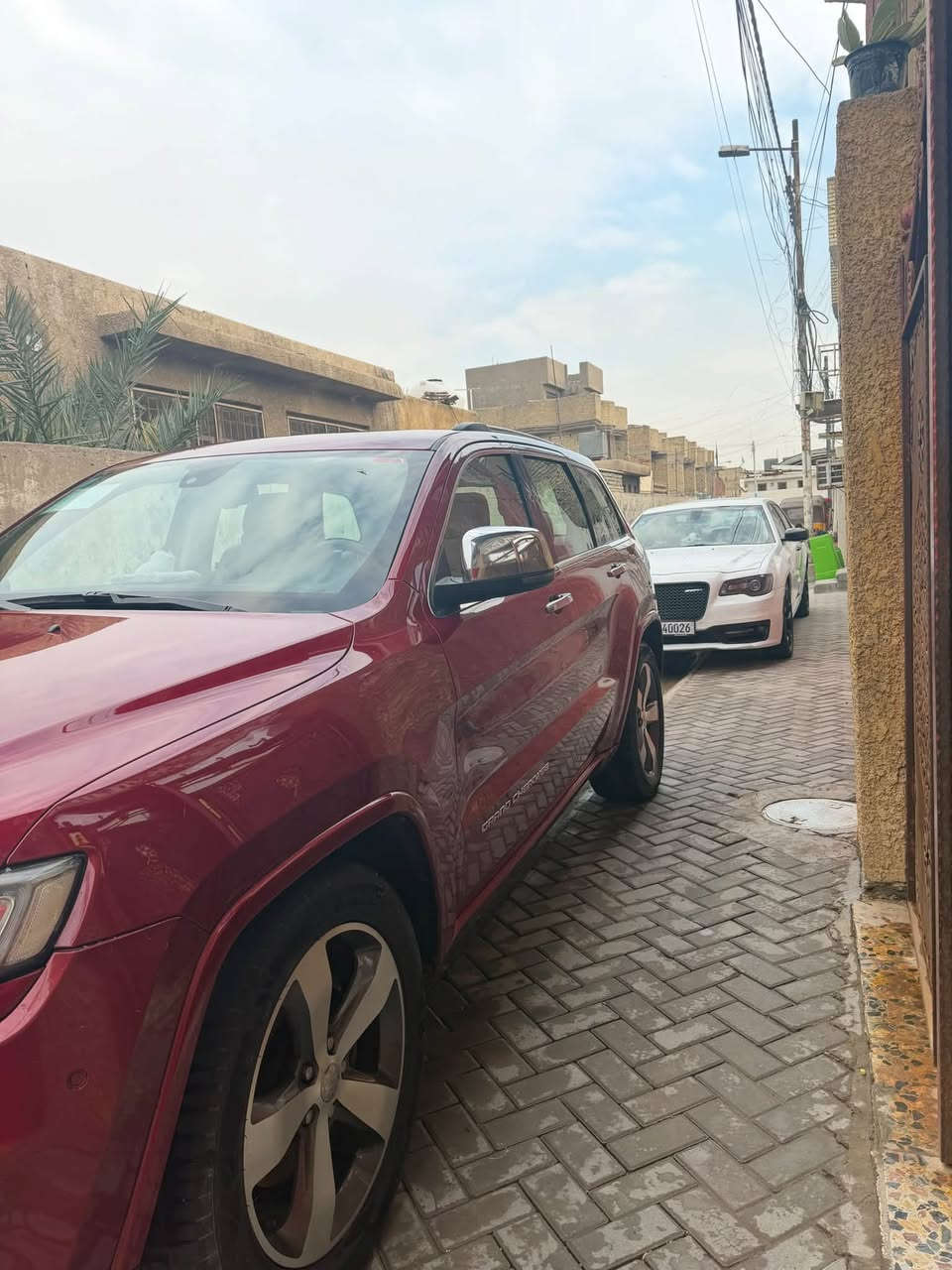 اوفر لاند 14 خليجي  فول اللاخر
بيها باردين جها اليمنه جاملغ الخلفي و المامي شي قليل بدون صبغ 

رقم ***********
السعر 215
