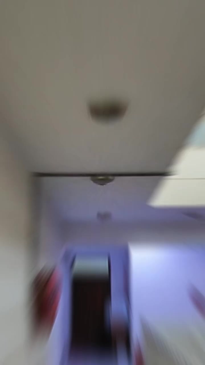 شقة طابق ثاني للايجار في العامرية شارع المضيف للعوائل حصرا ب500 الف
#إعمار_للعقار
 العامرية شارع المضيف 
وات ساب
***********
اتصال
***********
