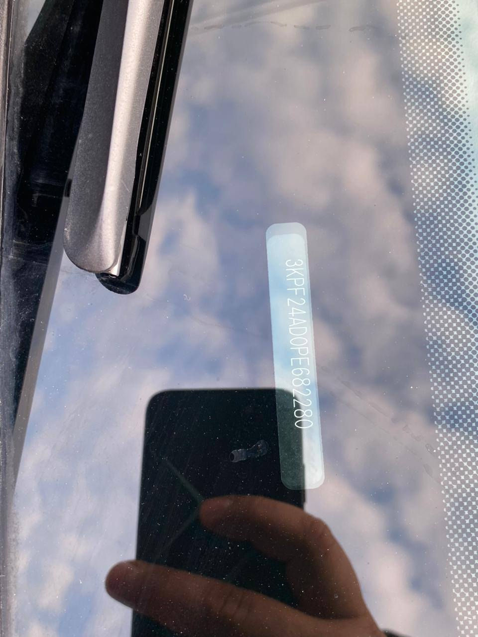 سلام عليكم
فورتي موديل ٢٠٢٣ للبيع 
كاتي دهوك باقي ٤٠ يوم عالترقيم
ضررها دعامية امامية والبوند معدل عالبارد بدون دواخل بدون ايرباك ماشية ٢٣  الف ميل
 عنوان موصل حي التعليم ***********
