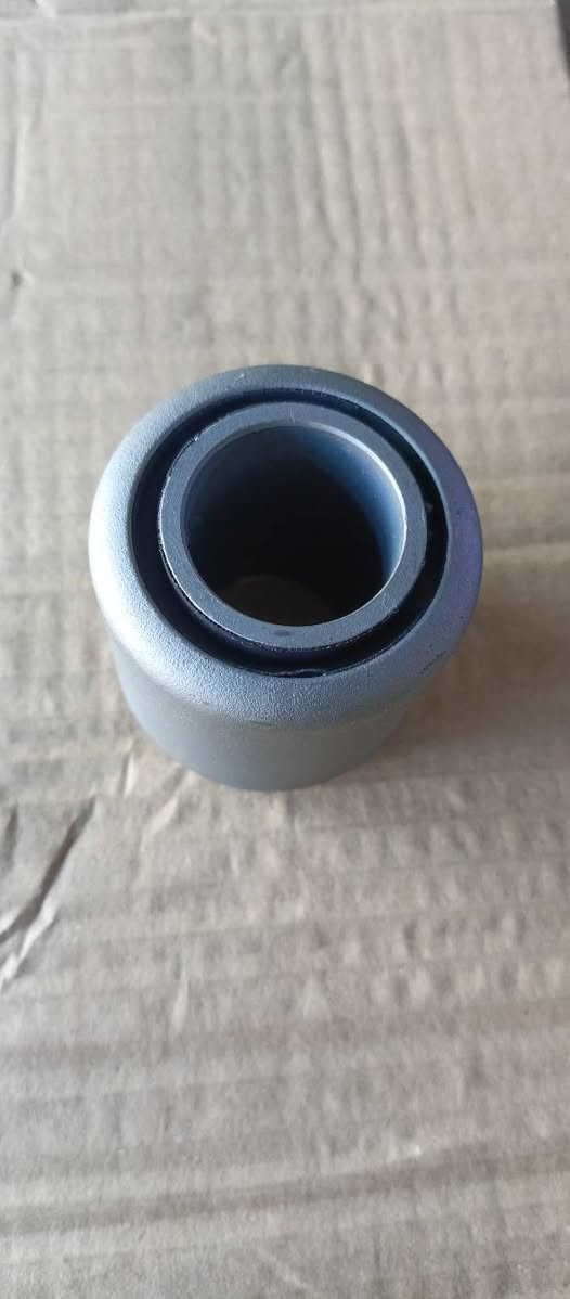 السلام عليكم بوشة حاصده نيو هولند عندي كميه جمله و مفرد
*********** علي الزيدي
