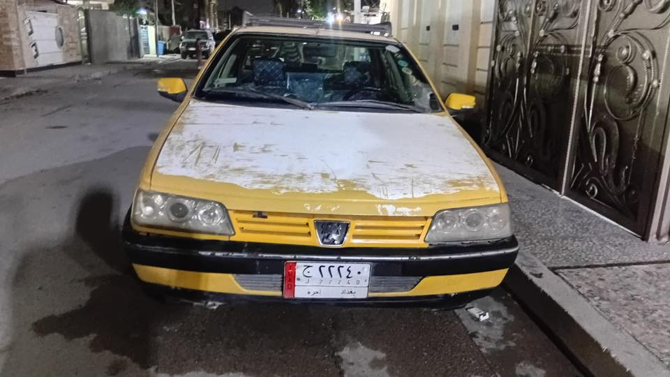 السلام عليكم بيجو 405 glx موديل ٢٠٠٩
دواخل كله جديد ومرتبه 
رايدها ب٢٧ وبيها مجال. 
ملاحظة ( المكينه بيها تبخير)
مكاني بغداد الدورة
***********
