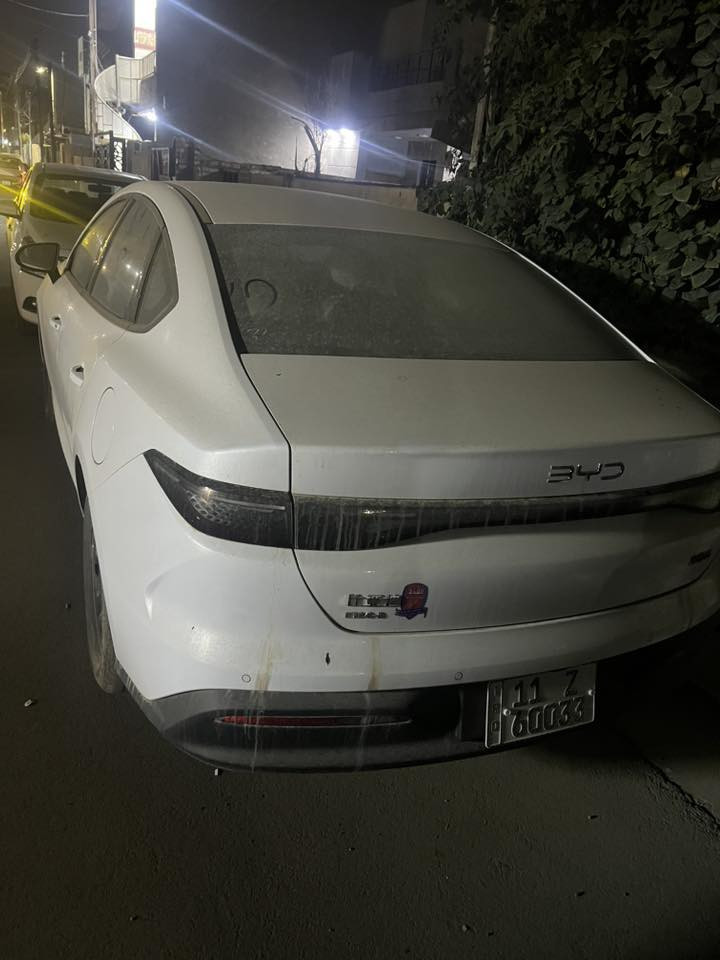 بي واي دي سيل فايف زيرو مرقم 
السعر ١٨٧٠٠ 
على وضعية الشركة 
واتس اب او اتصال 
***********
