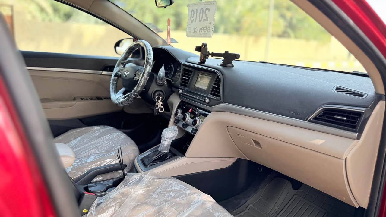 النترا 2019 رقم اربيل دولي سنوية جديده تريد تحويل تريد وكاله كل مشكله ماكو 
امريكي حادث جاملغ تبديل وباب صبغ بالعراق بدون دواخل بدون شواصي بدون ايرباك بشرط 
مكينه دوش 2000 ما مفتوحه شرط شركة 
كير 6 نمر المرغوب بحالة جيدة جدا 
موصفات نص فول 
حداديه جديده 
تبريد ثلج 
تدفئة شغالة 
كهربائيات بحالة الشركة كلهه 
السياره جاهزه وكل نقص مابيهه 
العنوان كربلاء 
السعر 138 وبيهه مجال بسيط 
***********
*********** كربلاء, العراق
